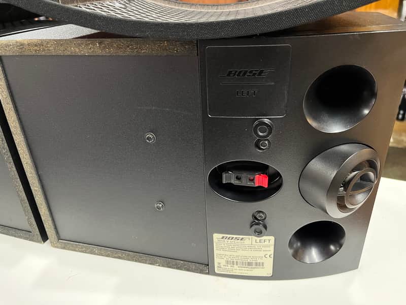 Bose 301 Series V Pair of Speakers Black | Reverb
