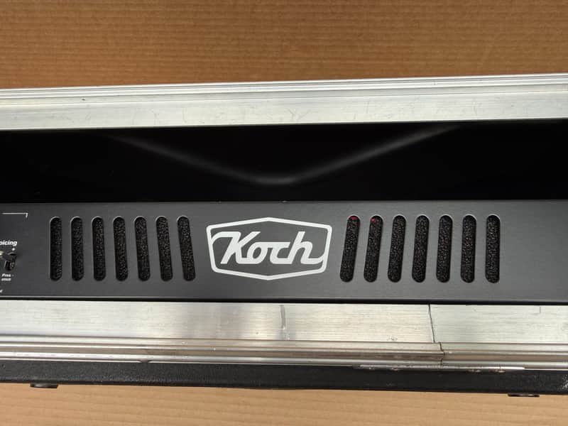Koch ATR-4502 stereo Rackmount Guitar Power Amp – 2x45W Stereo / 90W Mono image 1
