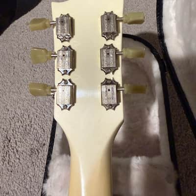 Gibson Les Paul Studio 2016 - Alpine White image 4