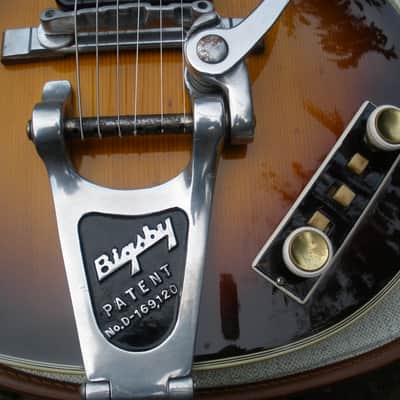 HOFNER CLUB 60 1960 SUNBURST image 7
