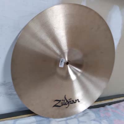 Zildjian 18" A Series Armand Medium Thin Crash Cymbal 2007 - 2013 - Traditional image 10