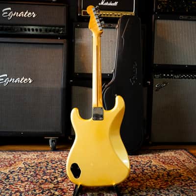Fender Contemporary Series Stratocaster Deluxe HSS 1985 - 1987 - Frost White image 8