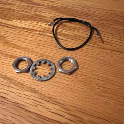 Vintage Fender Precision Bass Control Pickup 1971 1972 1973 1377128 Original Tone & Volume Pot Complete Harness image 5