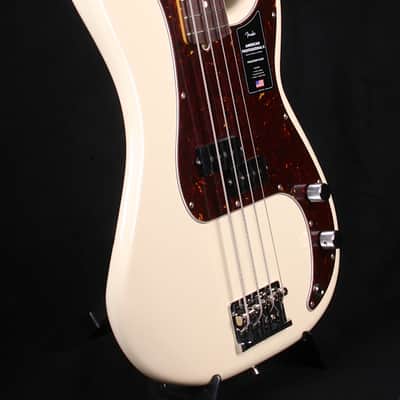 Fender AM Pro II P Bass - Rw Owt image 1