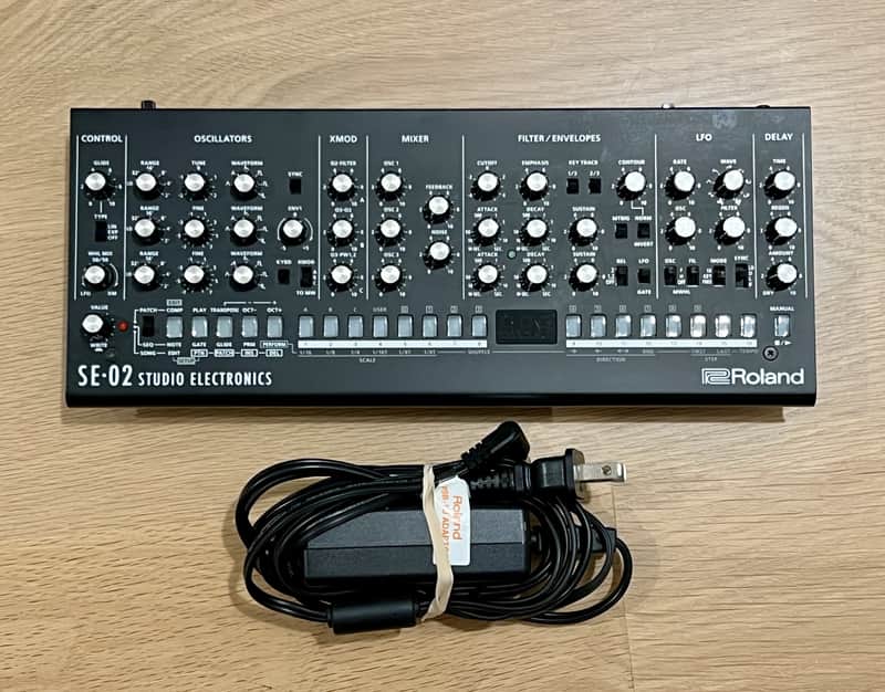 Roland SE-02 Boutique Series Synthesizer Module 2017 - Present - Black image 1