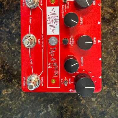 Cusack Music Tap-A-Whirl V4 2023 - Present - Red image 1