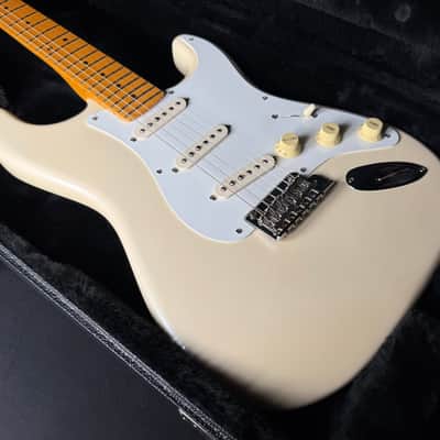 Fender Lincoln Brewster Stratocaster, Maple - Olympic Pearl image 3