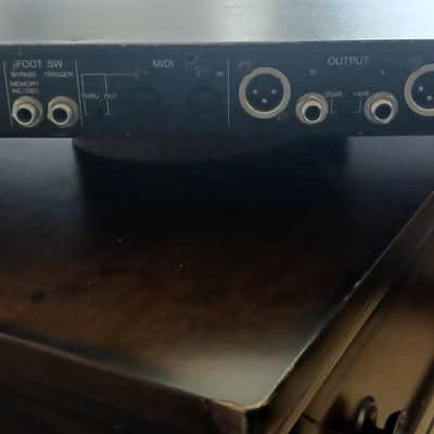 Yamaha SPX990 Professional Multi-Effect Processor 1990s - Black image 4