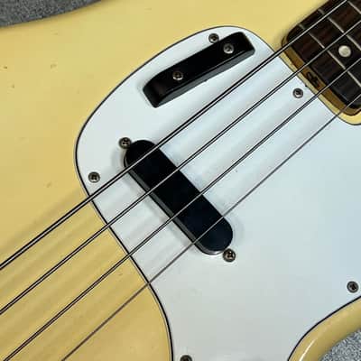 1975 Fender Musicmaster Bass Guitar Olympic White image 4