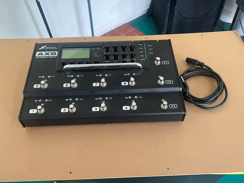 Fractal Audio Axe8 amp modeler+ multi fx 2025 - Black image 1
