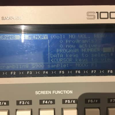 Akai S1000PB image 2