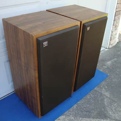 Vintage Cerwin Vega D-9 Floor Speakers - Professionally Re-foamed image 11