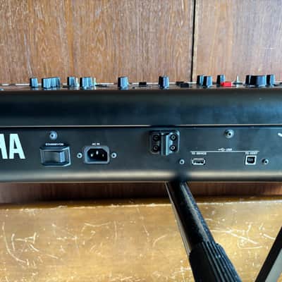 Yamaha YC73 73-key Stage Keyboard w/ gig bag image 9