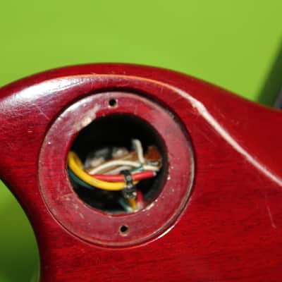 Yamaha SG 1000 (1979/80) – Cherry Sunburst Refinish – Custom Scalloped Fretboard image 20