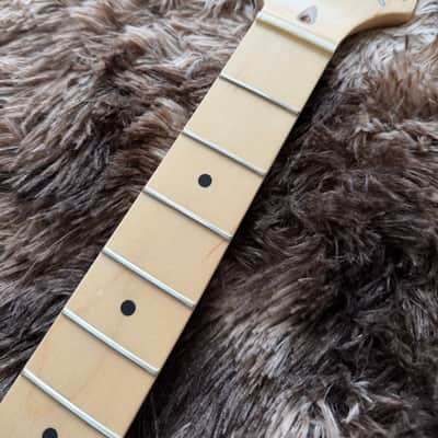 2023 Fender Juanes Signature Stratocaster 22-Fret Maple Neck image 4