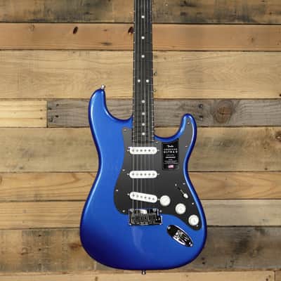 Fender American Ultra II Stratocaster Electric Guitar Noble Blue w/ Case "Mint Condition" image 4