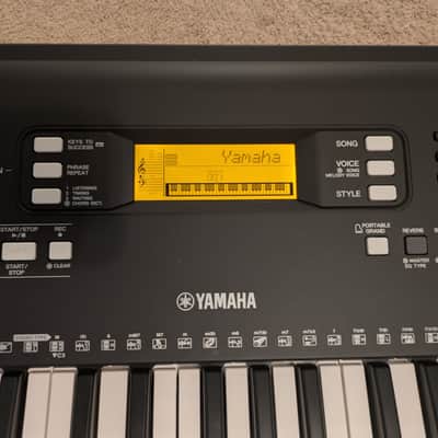Yamaha PSR E363 image 2