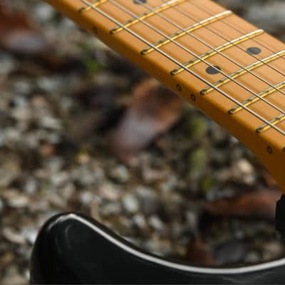 Fender American Ultra Luxe Vintage '50s Stratocaster - 3-Color Sunburst image 12