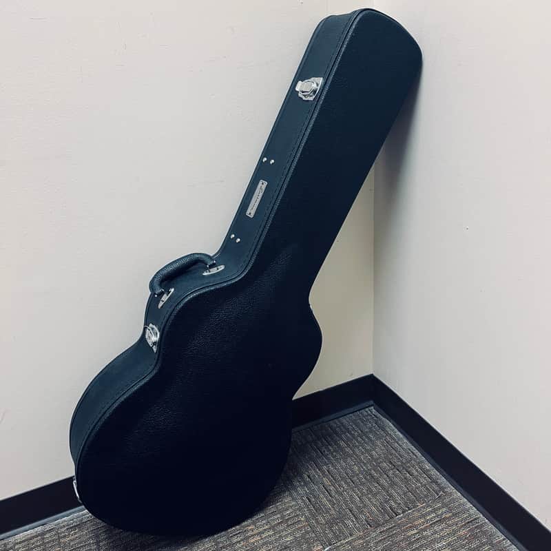 Eastman Grand Auditorium Hardshell Case Black image 1