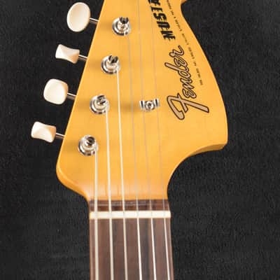 Fender Vintera III Mid '60s Mustang Sonic Blue Rosewood Fingerboard image 5