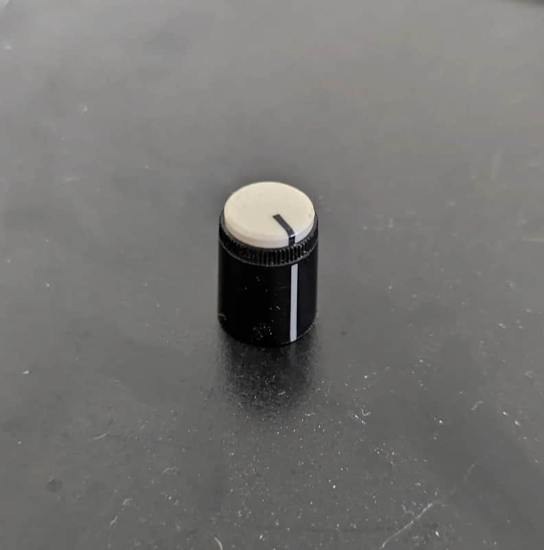 BOSS - CS-3 , CH-1 , PS-2 , DSD-2 , lm-2 , NS-2 , HF-2 , LS-2 , PN-2- Knob image 1