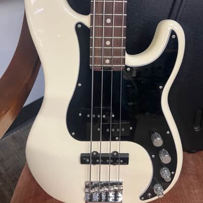 2017 USA Fender American Elite Precision Bass Guitar RW OWT With Original Case image 1