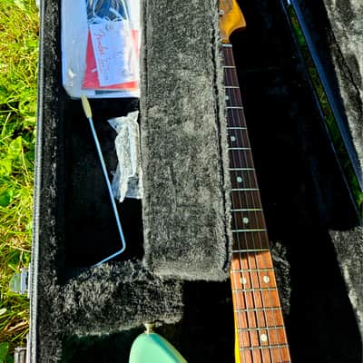Fender classic '60s Lacquer Jazzmaster modified image 10