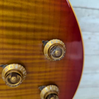 Used Gibson Les Paul Pre-Historic Flametop Reissue 1993 Heritage Cherry Sunburst image 10