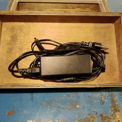 Handmade wooden Eurorack Lunchbox 64hp 3U + 1U Pulp Logic / Synthrotek PSU DIY Eurorack Case image 3