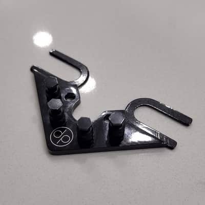 String Butler V3 Stealth - Black image 1