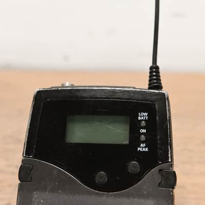 Sennheiser SK 2000XP Wireless Belt Pack Transmitter 516-558 MHz CG015BK image 3