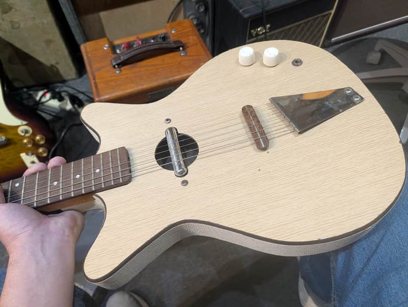 Danelectro Convertible