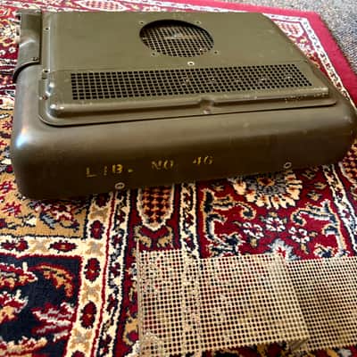 Bell & Howell AQ2A military projector amp (like Austen Hooks Space Heater) 1950's - Army Green image 2
