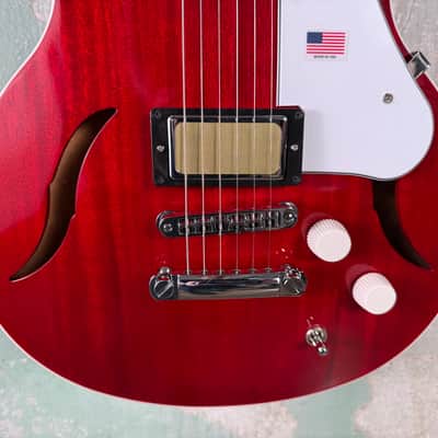 Harmony Comet with Rosewood Fretboard - Trans Red image 3