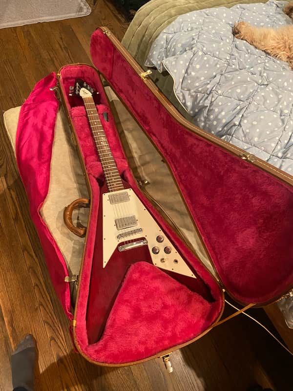 Gibson Flying V '67 1993 - Cherry image 1