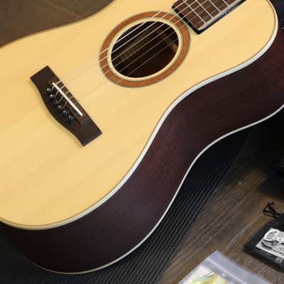 Journey Instruments OF410N Solid Sitka & Mahogany Collapsible Travel Guitar Natural + OGB image 6