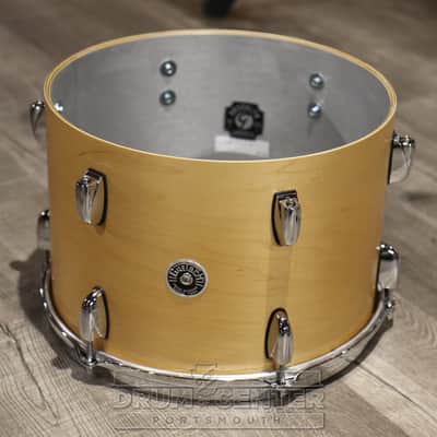 Gretsch Brooklyn 3pc Drum Set w/26BD Satin Natural image 4