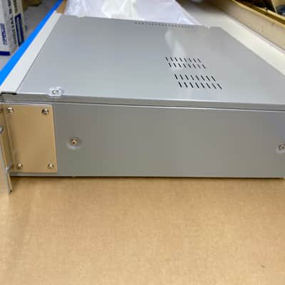 Akai S5000 MIDI Stereo Digital Sampler Rack NOS Mint in Box Vintage image 15