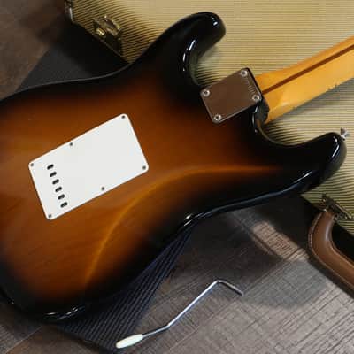 Minty! 2023 Fender American Vintage II '57 Stratocaster Electric Guitar Sunburst + COA OHSC image 13