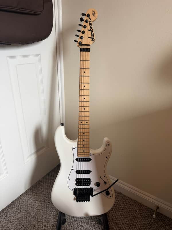 Jackson X Series Adrian Smith Signature SDXM