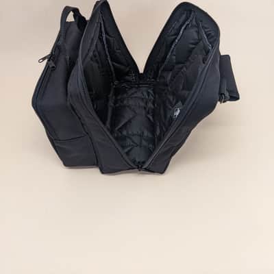 Fractal Audio FM3 Premium Gig Bag #13072 Padded Pedal Pocket, Leather Bottom, Double Padded, Black image 5
