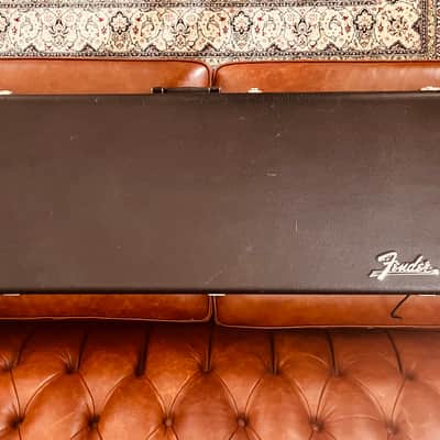 Fender 60th Anniversary Commemorative American Standard Stratocaster with Maple Fretboard 2014 - 2-Color Sunburst image 6