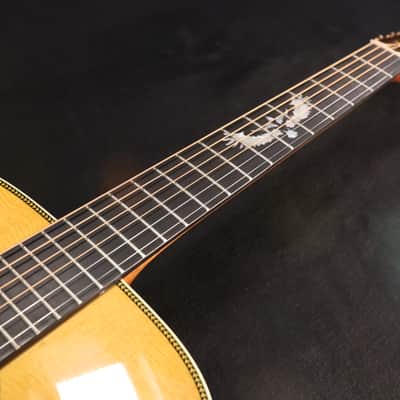 Martin 000-28 Shawn Mendes Limited Edition Spruce East Indian Rosewood 000-14 Fret Acoustic Guitar with Molded Hardshell Case 579 image 2