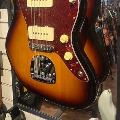 Fender Classic Player Jazzmaster Special 2015 -Sunburst image 3
