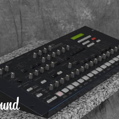 KORG MS2000R Analog Modeling Synthesizer in Very Good condition. image 4
