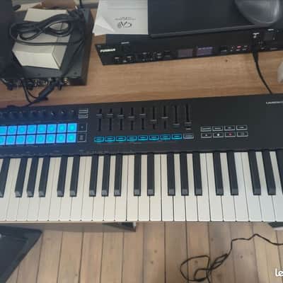 Novation Launchkey 49 MKIII MIDI Keyboard Controller 2020 - Present - Black