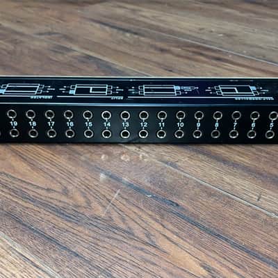 Neutrik NYS-SPP-L1 modular Patch Panel image 4