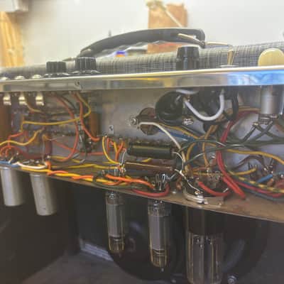 Supro 1600 “00” Supreme 1966 - Original tolex and grillecloth image 17