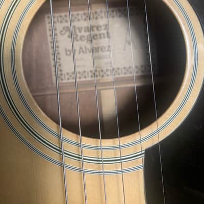 VINTAGE 80s ALVAREZ REGENT 5205 ACOUSTIC GUITAR IN NATURAL FINISH image 10
