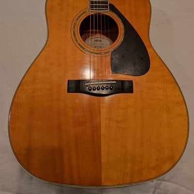 Yamaha FG-430 with Hard Case + fresh set up image 7
